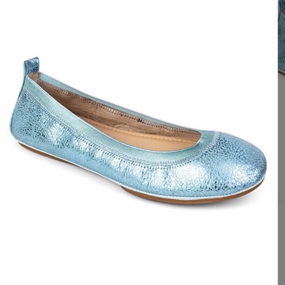 3.5 big kid shoe size in women's